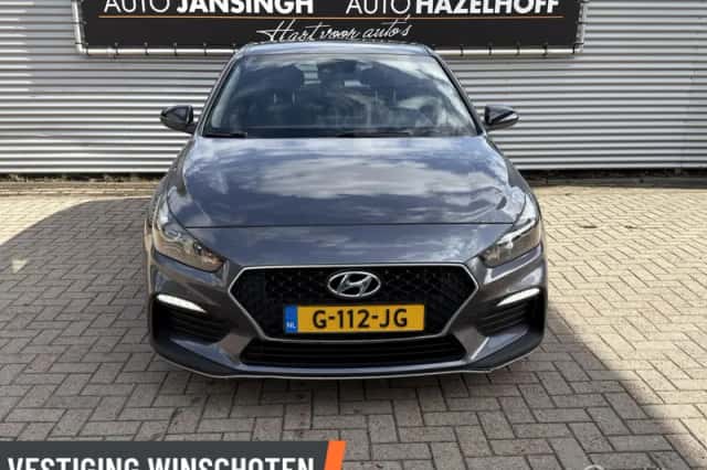 Hyundai i30 (2019) thumbnail 5