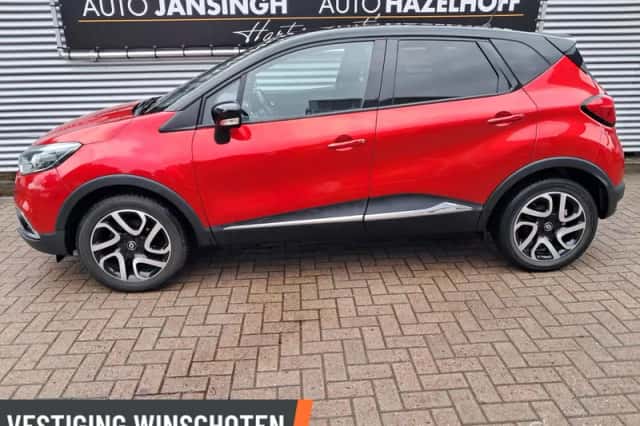 Renault Captur (2017) thumbnail 2