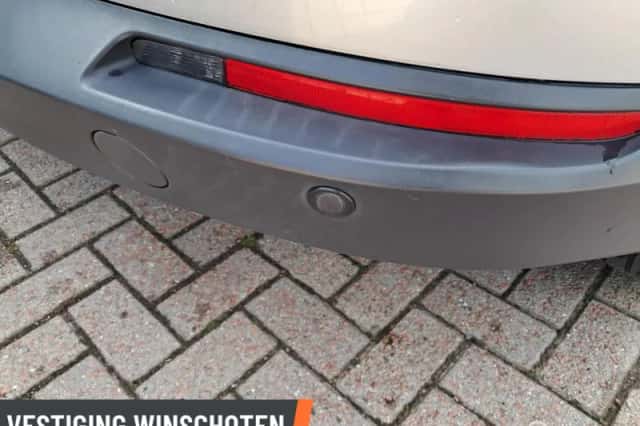 Volkswagen Tiguan (2012) thumbnail 6