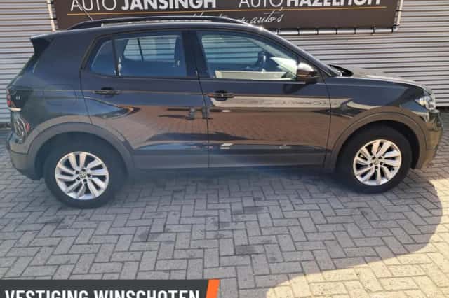 Volkswagen T-Cross (2019) thumbnail 4