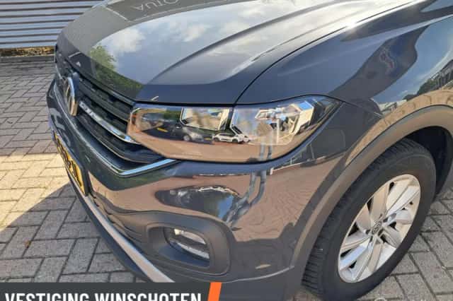 Volkswagen T-Cross (2019) thumbnail 6