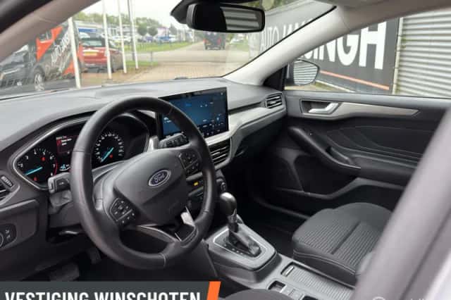 Ford Focus (2024) thumbnail 6