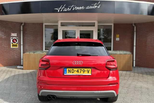 Audi Q2 (2017) thumbnail 3