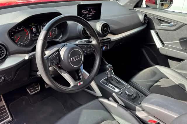 Audi Q2 (2017) thumbnail 6