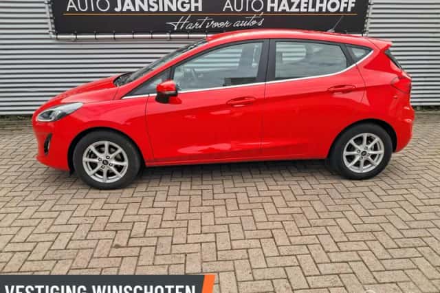 Ford Fiesta (2021) thumbnail 2