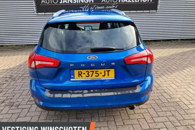 Ford Focus (2019) thumbnail 3
