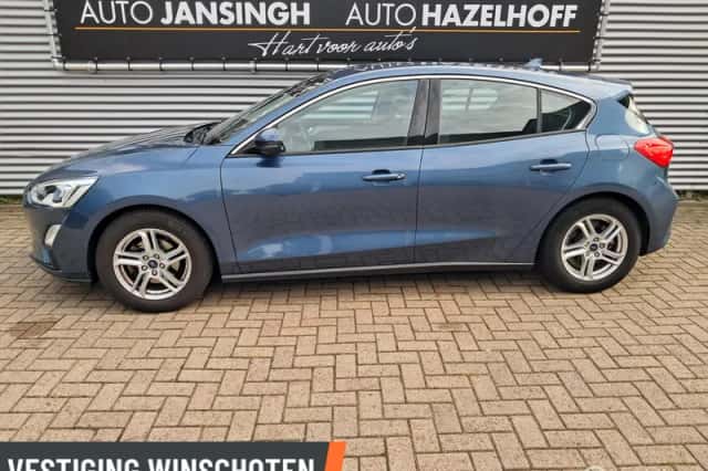 Ford Focus (2019) thumbnail 2