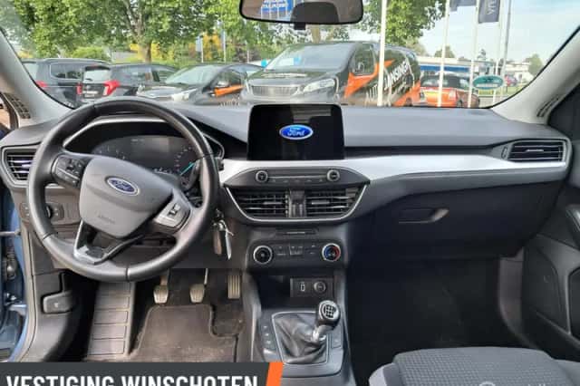 Ford Focus (2019) thumbnail 4