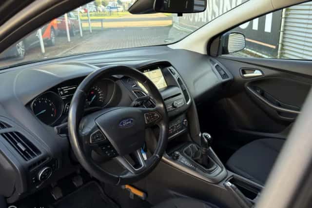 Ford Focus (2018) thumbnail 6