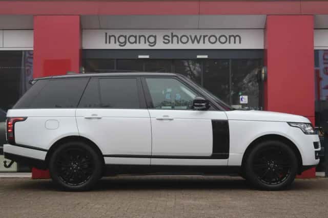 Land Rover Range Rover (2017) thumbnail 4