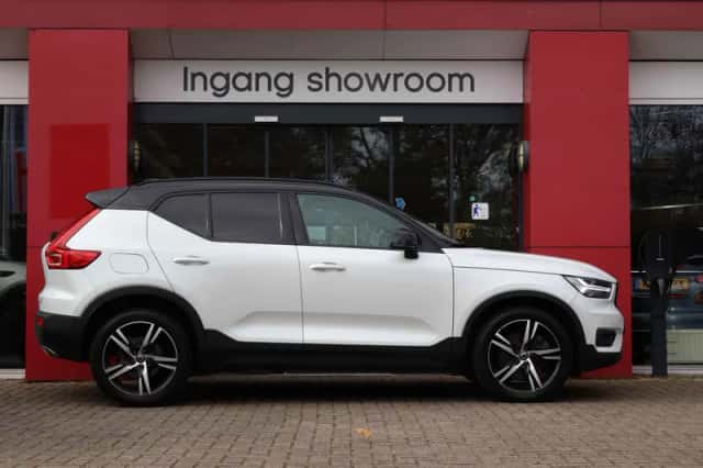 Volvo XC40 (2020) thumbnail 6