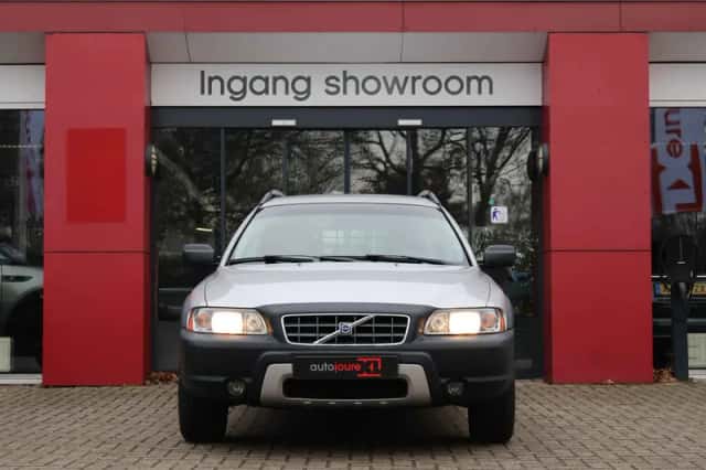 Volvo XC70 (2005) thumbnail 5