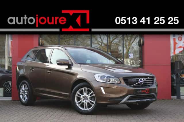 Volvo XC60 (2014) thumbnail 1