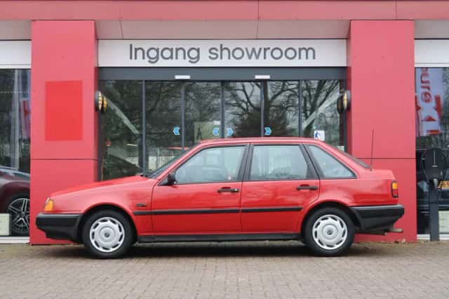 Volvo 440 (1991) thumbnail 3