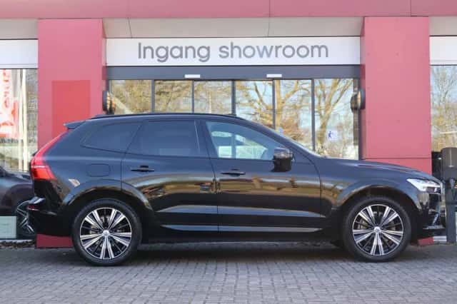 Volvo XC60 (2020) thumbnail 4