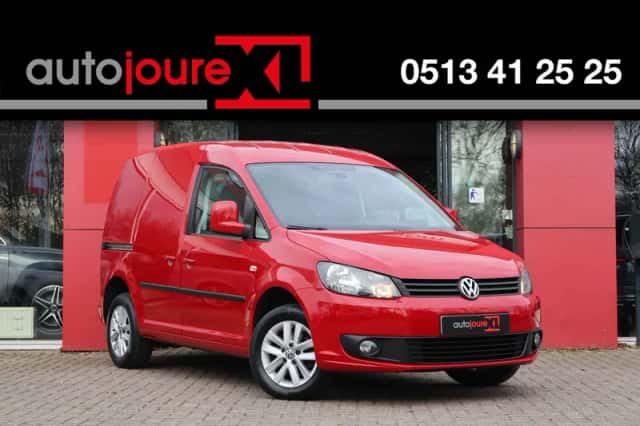Volkswagen Caddy (2015) thumbnail 1