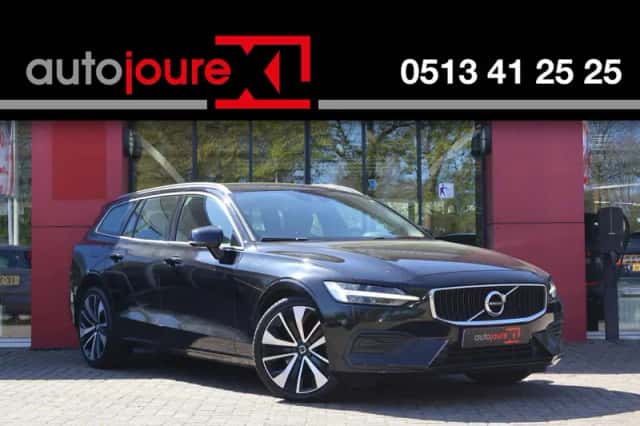 Volvo V60 (2020) thumbnail 1