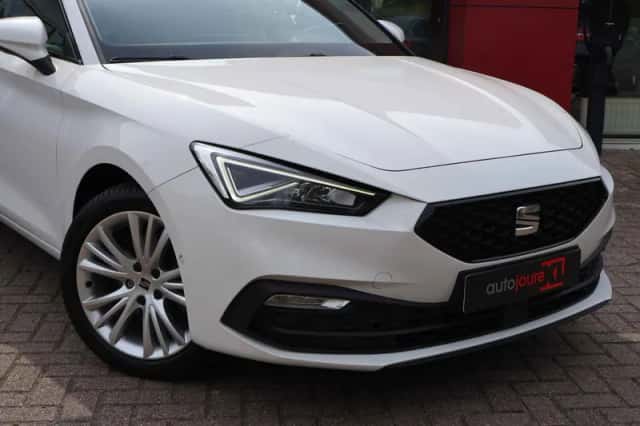 SEAT Leon Sportstourer (2021) thumbnail 5