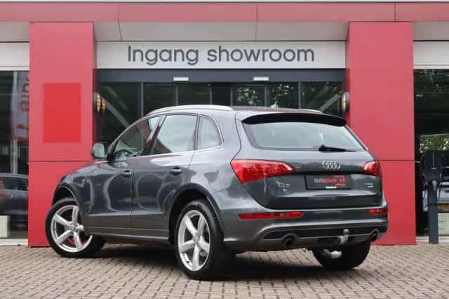 Audi Q5 (2011) thumbnail 4