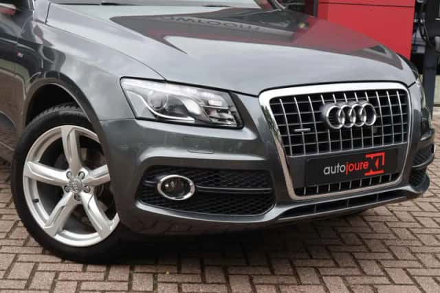 Audi Q5 (2011) thumbnail 5