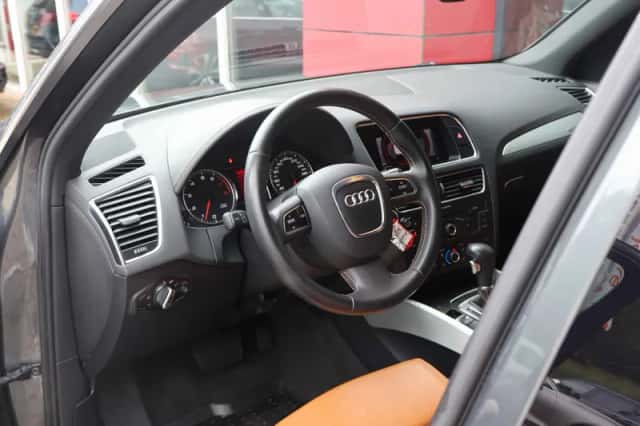 Audi Q5 (2011) thumbnail 6