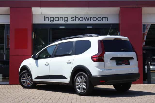 Dacia Jogger (2023) thumbnail 4