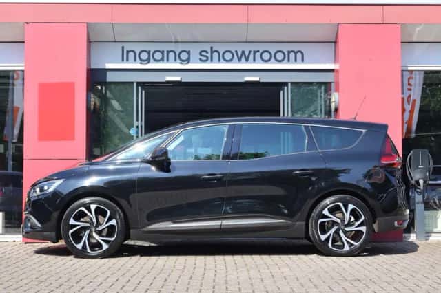 Renault Grand Scénic (2019) thumbnail 2