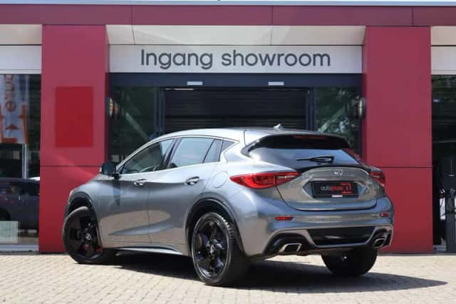 Infiniti Q30 (2017) thumbnail 4