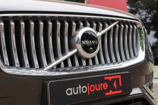 Volvo XC90 (2021) thumbnail 6