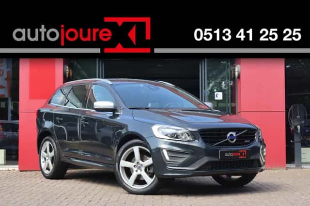 Volvo XC60 (2014) thumbnail 1