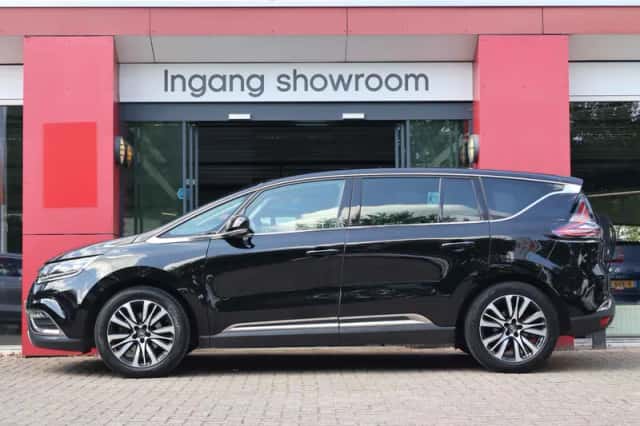Renault Espace (2016) thumbnail 2