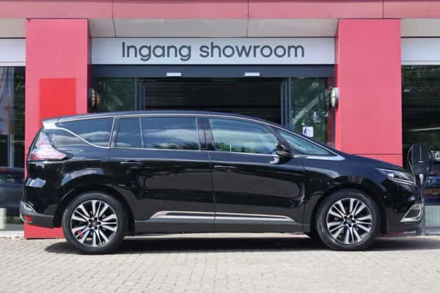 Renault Espace (2016) thumbnail 3