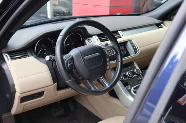 Land Rover Range Rover Evoque (2016) thumbnail 6