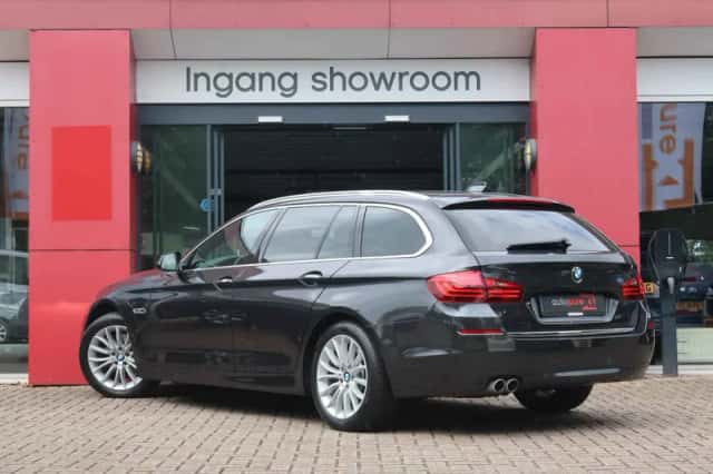 BMW 5-Serie (2016) thumbnail 4