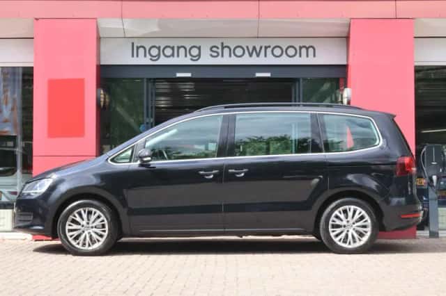 Volkswagen Sharan (2018) thumbnail 2