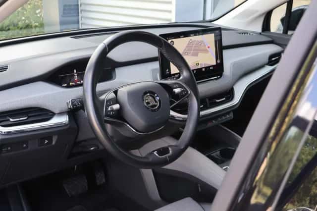 Škoda Enyaq (2022) thumbnail 5