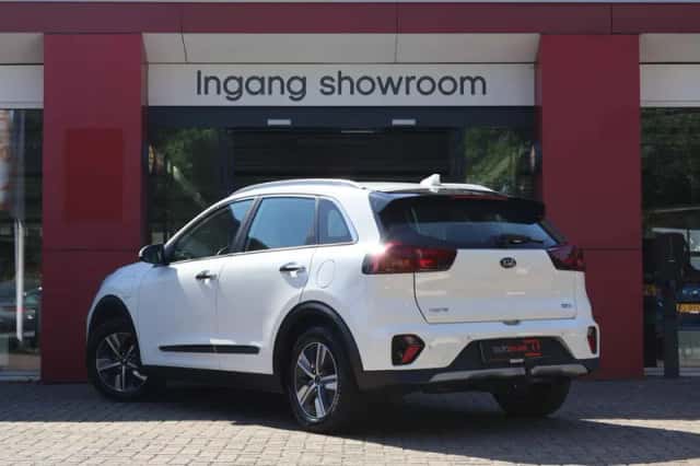 Kia Niro (2021) thumbnail 4