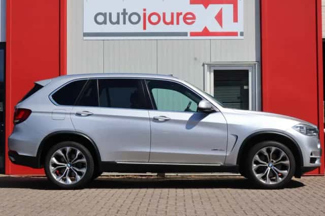 BMW X5 (2014) thumbnail 3