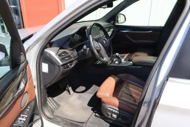BMW X5 (2014) thumbnail 5