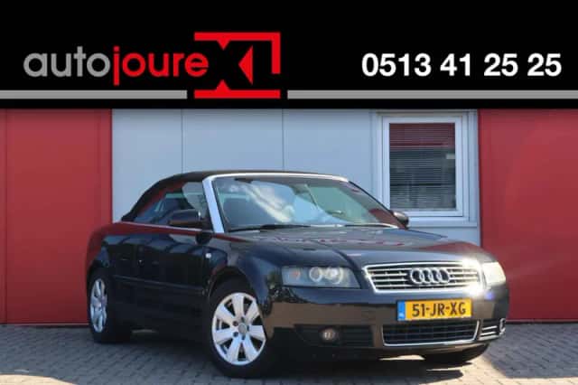 Audi A4 (2002) thumbnail 1