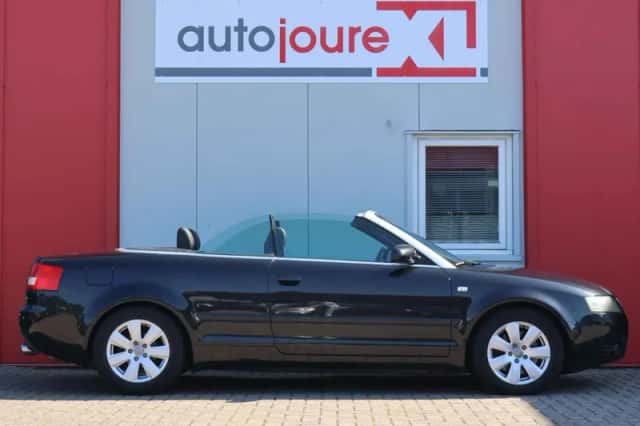 Audi A4 (2002) thumbnail 6