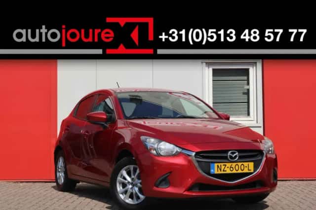 Mazda 2 (2017) thumbnail 1