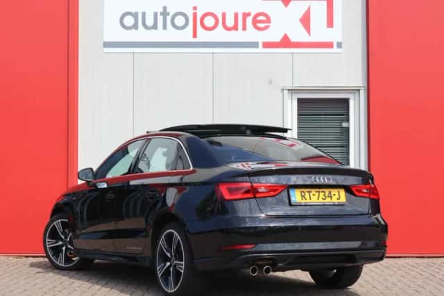 Audi A3 (2015) thumbnail 4