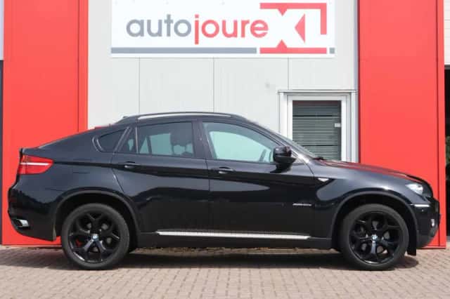 BMW X6 (2011) thumbnail 3