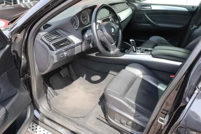 BMW X6 (2011) thumbnail 5