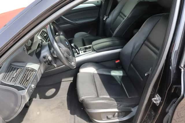 BMW X6 (2011) thumbnail 6