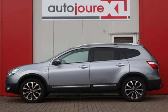 Nissan Qashqai+2 (2012) thumbnail 2