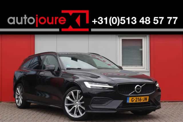 Volvo V60 (2019) thumbnail 1