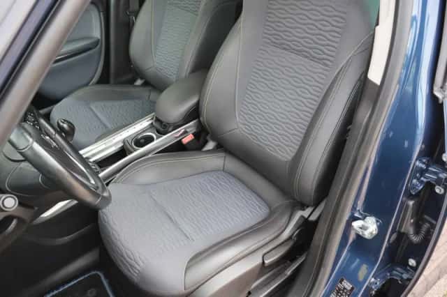 Opel Zafira (2012) thumbnail 6