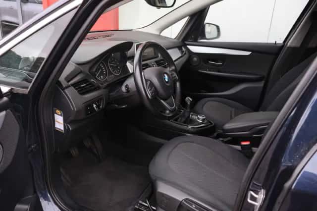 BMW 2-Serie Active Tourer (2016) thumbnail 5